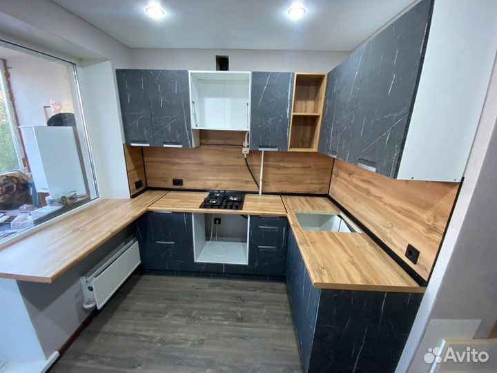 Кухонный гарнитур