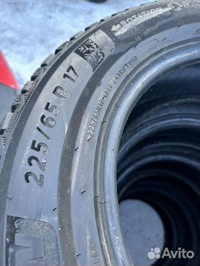 Michelin X-Ice North 4 SUV 225/65 R17