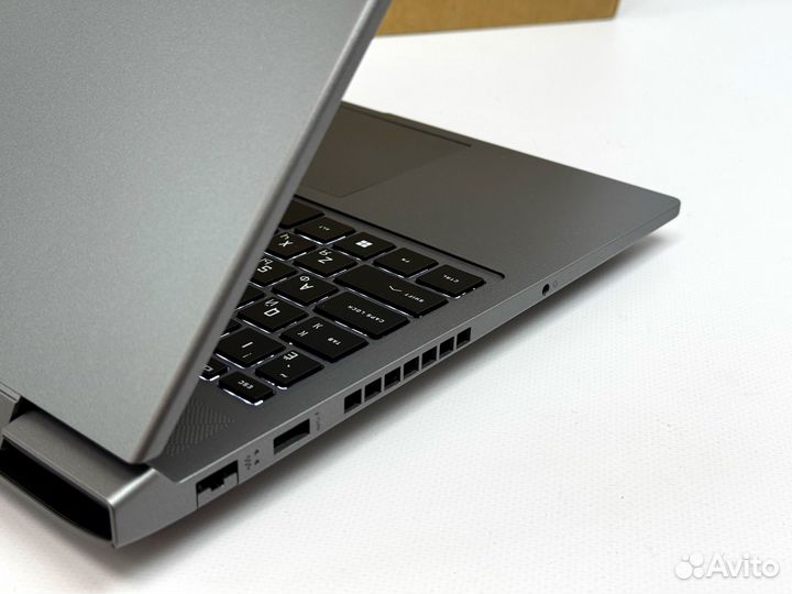 Hp Omen / I7-14650HX/ RTX 4060/ 2.5K / 240hz