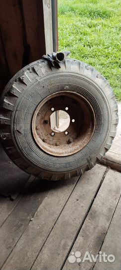 Ось на телегу