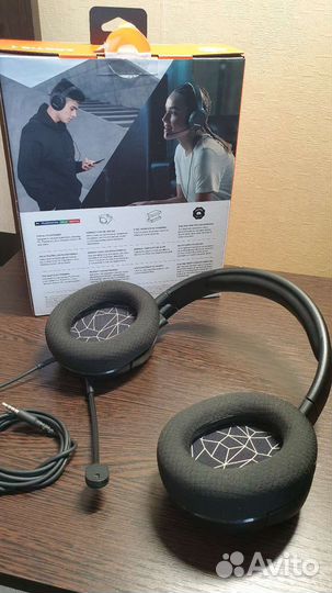 Игровые наушники SteelSeries Arctis 1
