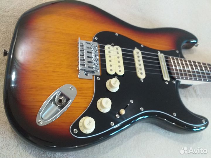 Электрогитара 