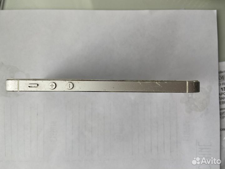 iPhone 5S, 16 ГБ