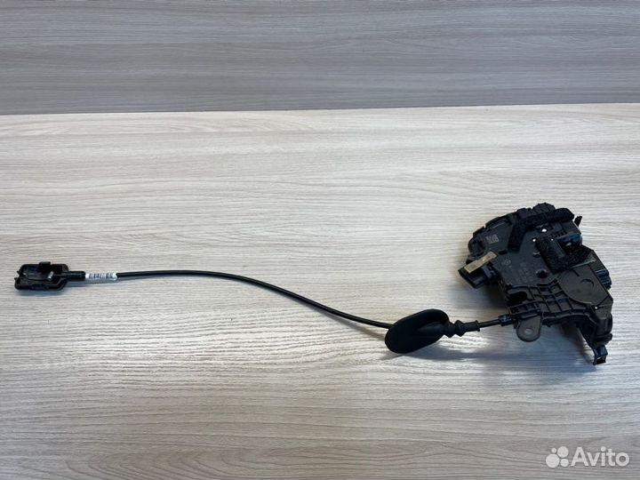 Замок двери передний правый LADA X-Ray