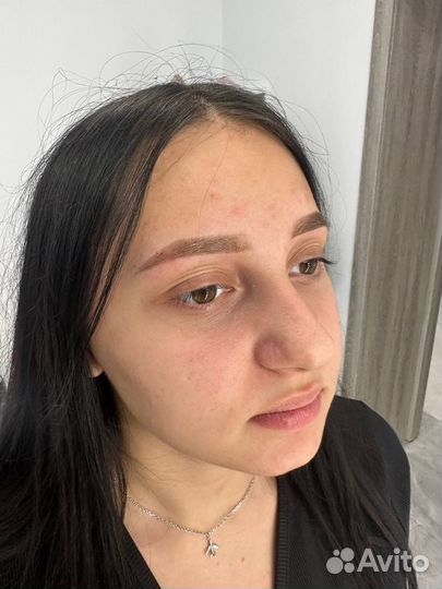 Мастер бровист