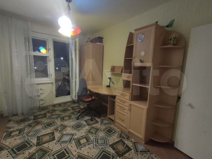 2-к. квартира, 51 м², 5/10 эт.