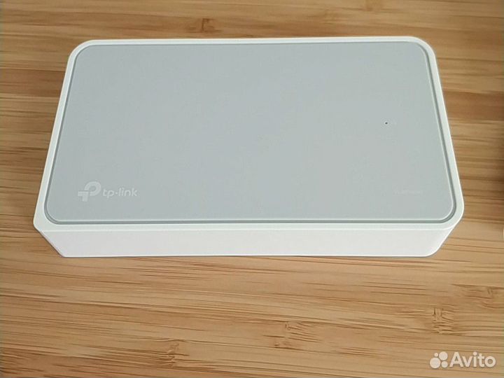 Коммутатор TP-Link TL-SF1008D