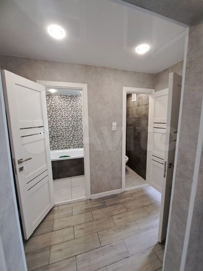 2-к. квартира, 53 м², 8/9 эт.