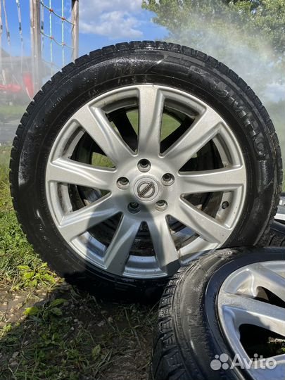 R17 Kumho I'Zen KW31 215/55, PCD 5x114.3 DIA 60