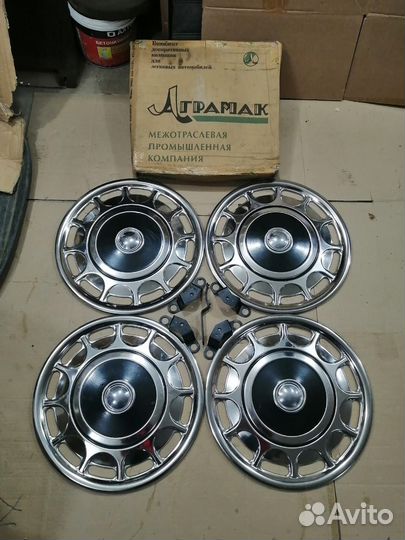 Новые колпаки газ Волга R15 хром