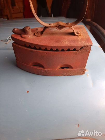 Старый утюг