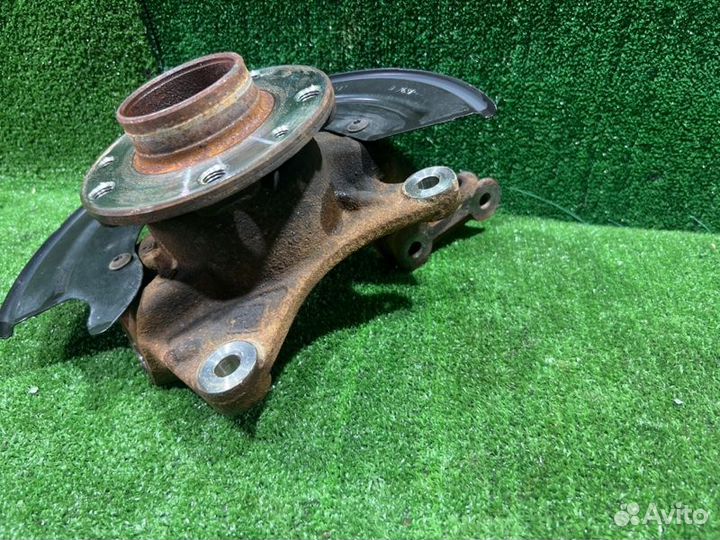 Ступица передняя правая Renault Duster кроссовер