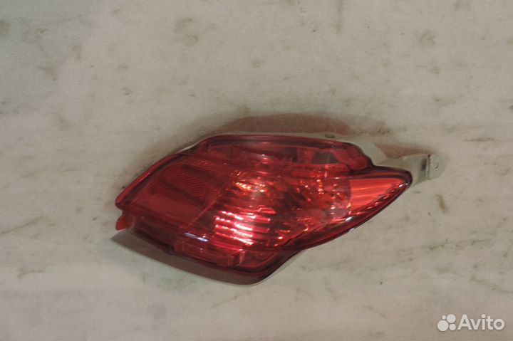 Фара противотуманная Lexus RX450H 2009-2015