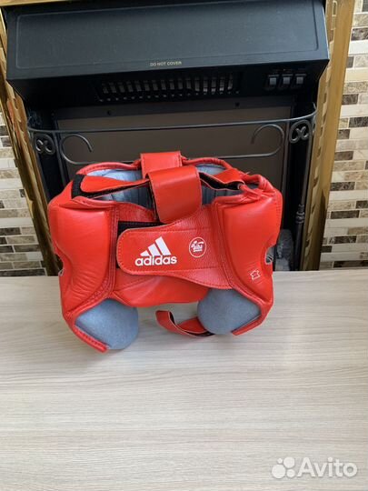 Боксерский шлем adidas aiba размер S