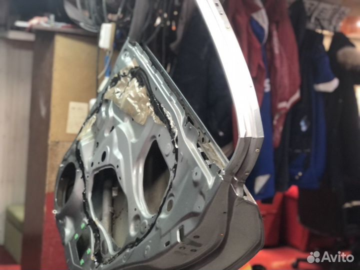 Дверь Авенсис T270 седан Новая Крыло левое б/у