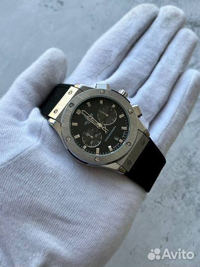 Часы Hublot Big Bang Chronograph