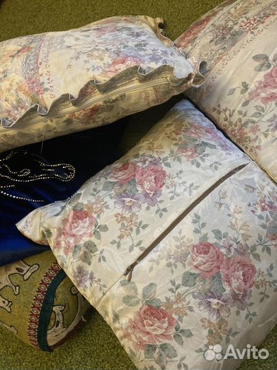 Коврики лоскутные и подушки для дачи