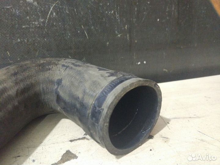 Патрубок интеркулера Audi Allroad C5 ARE 2000