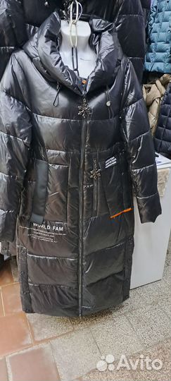 Продам женский пуховик