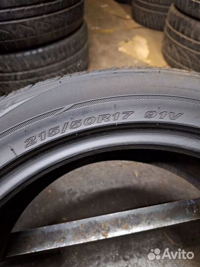 Nexen N'Priz AH8 215/50 R17 91V