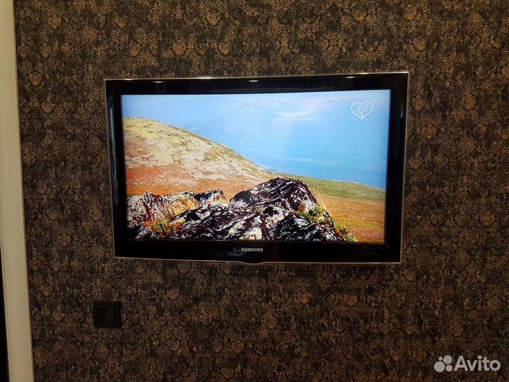 Телевизор ЖК samsung