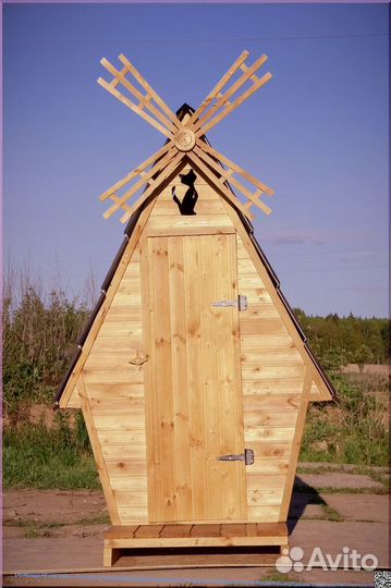 Уличный туалет с установкой