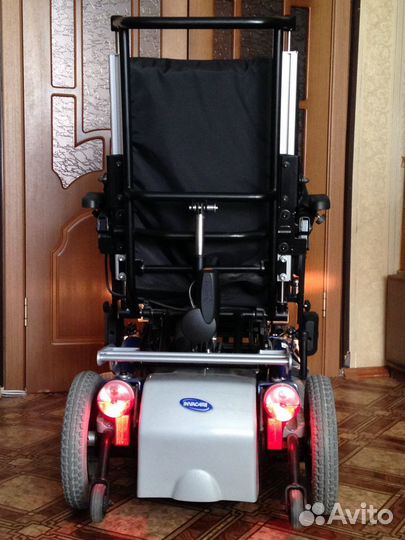 Инвалидная кресло коляска с электроприводом