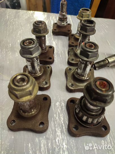 Цапфа задняя Renault Logan