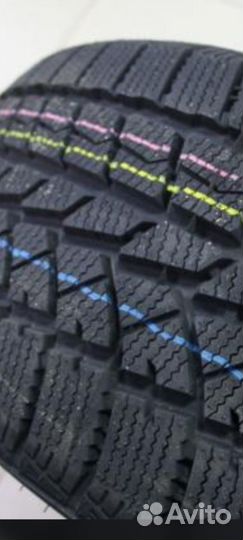 DoubleStar DW02 215/50 R17 91T