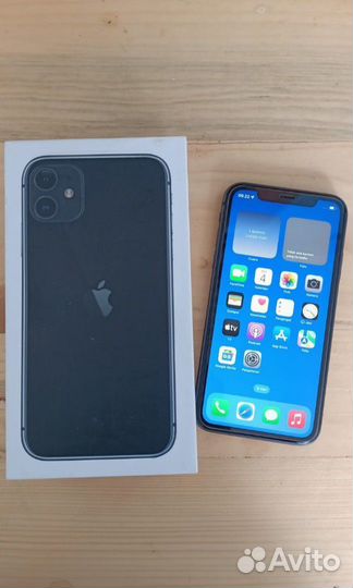 iPhone 11, 64 ГБ