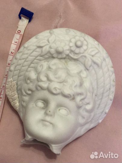 Антикварные головы, фигурки