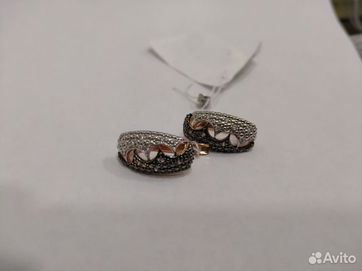 Золотые серьги 4,74гр