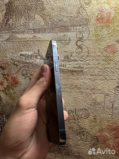 Телефон iPhone 13 pro 128 gb