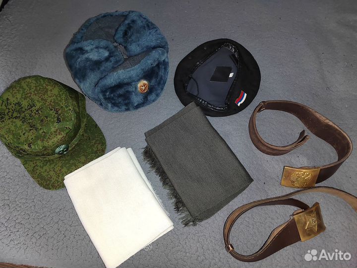 Шапка, берет, кепка, кашне, ремни