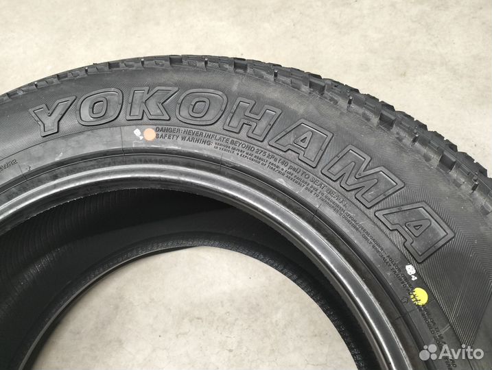 Yokohama Geolandar A/T G015 285/70 R17 121S