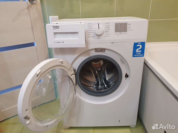 Стиральная машина автомат beko WRS5511BWW узкая