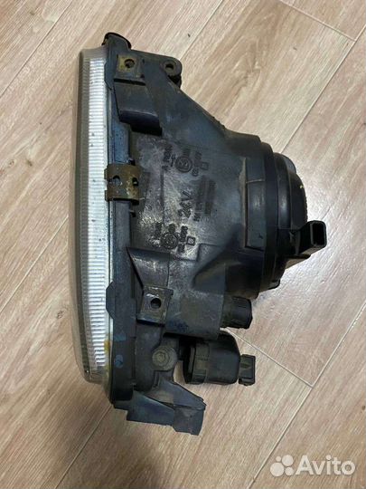 Фара левая ауди 80 Б4