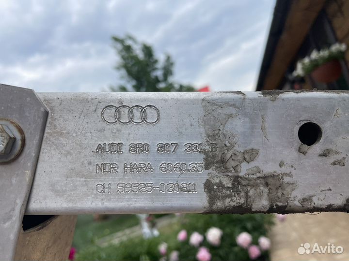 Усилитель заднего бампера Audi Q5