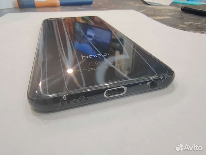 Honor 10
