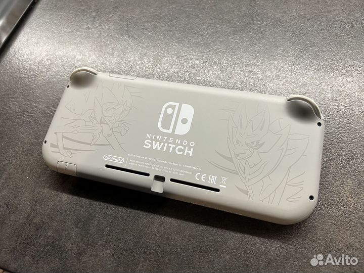 Nintendo switch lite zacian and Zamazenta 512gb