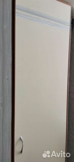 Угловой шкаф