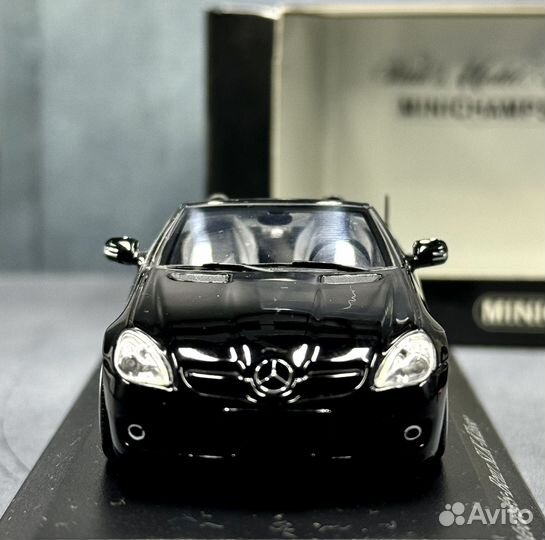 Модель Mercedes-Benz SLK 2008 Minichamps 1:43