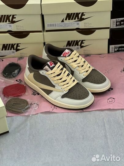 Nike Air Jordan 1 Low x Travis Scott Reverse Mocha