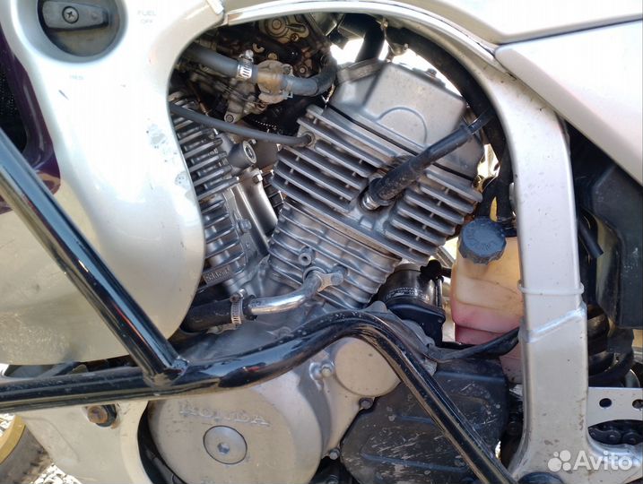 Honda transalp 600