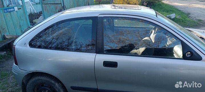 Двери Ровер 200