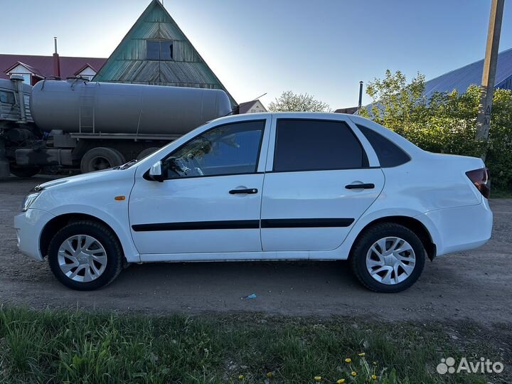 LADA Granta 1.6 AT, 2013, 89 900 км