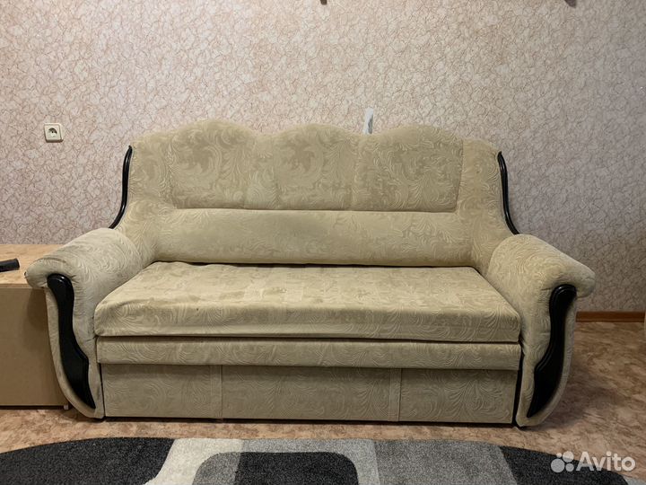 Диван и 2 кресла