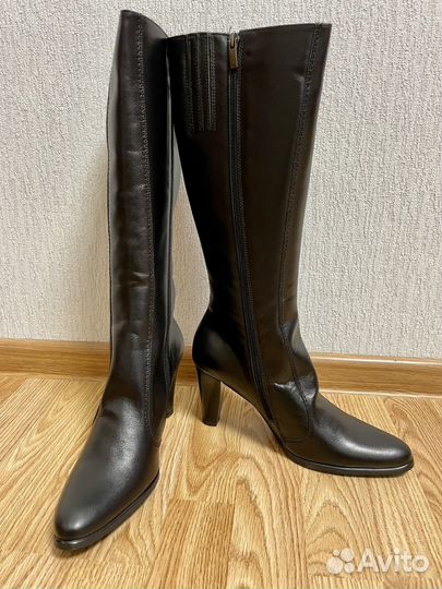 Сапоги женские демисезонные 39 размер