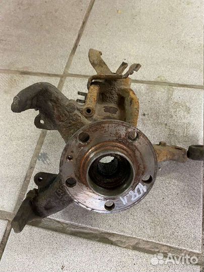 Поворотный кулак. Skoda fabia 1 рестайлинг