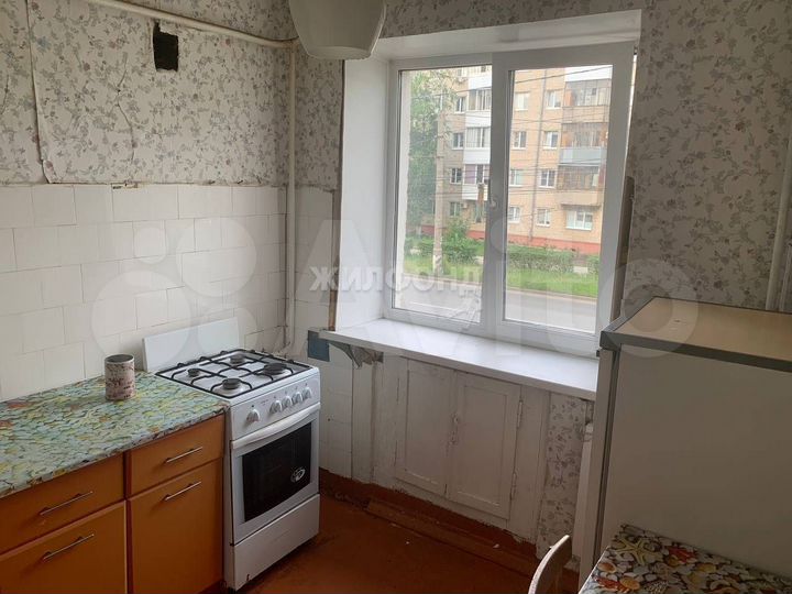 3-к. квартира, 42,6 м², 2/5 эт.